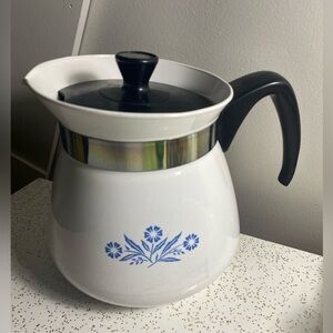XL (2 quart) vintage Corningware Blue Cornflower teapot